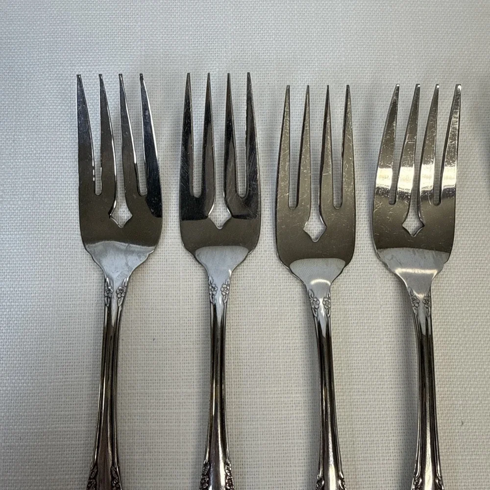 Oneida Mansfield Amadeus Forks Salad 10 Wm A Rogers Deluxe Stainless Flatware